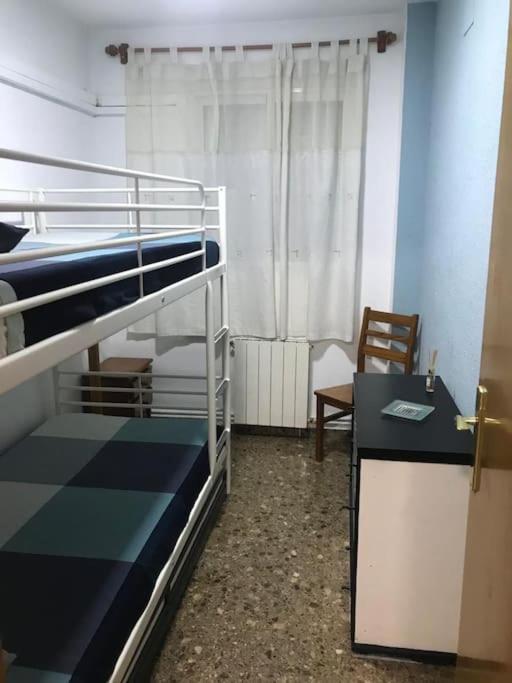 Apartamento Comodo Y Espacioso Con Parking Valencia Kültér fotó
