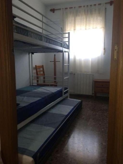 Apartamento Comodo Y Espacioso Con Parking Valencia Kültér fotó