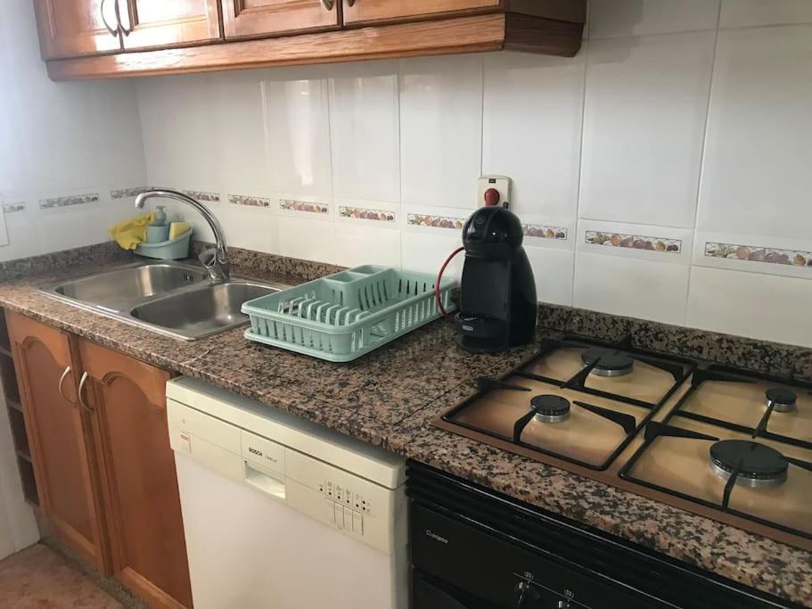 Apartamento Comodo Y Espacioso Con Parking Valencia Kültér fotó